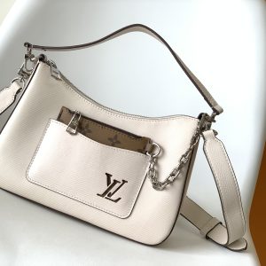 White M80689