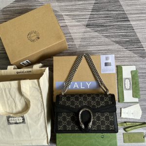 The exquisite tiger head design is a classic feature of the Dionysus series, evoking memories of iconic design symbols