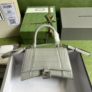 ‼️First release online: BALENCIAGA × GUCCI collaboration‼️