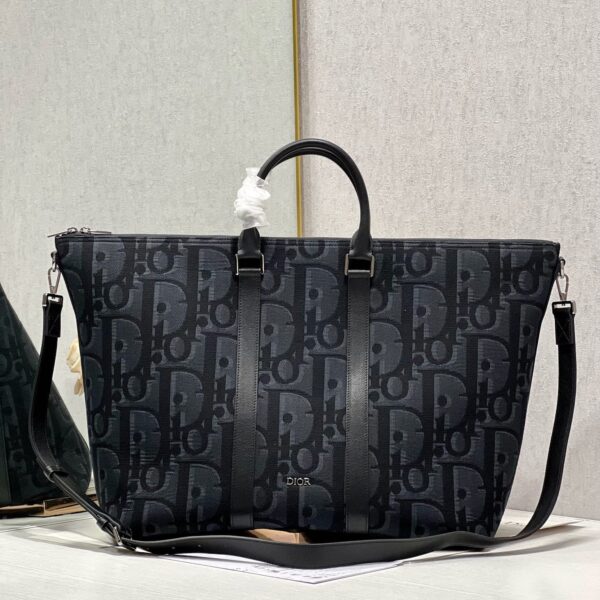 NoirVoyage 40 Elite Weekender Bag
