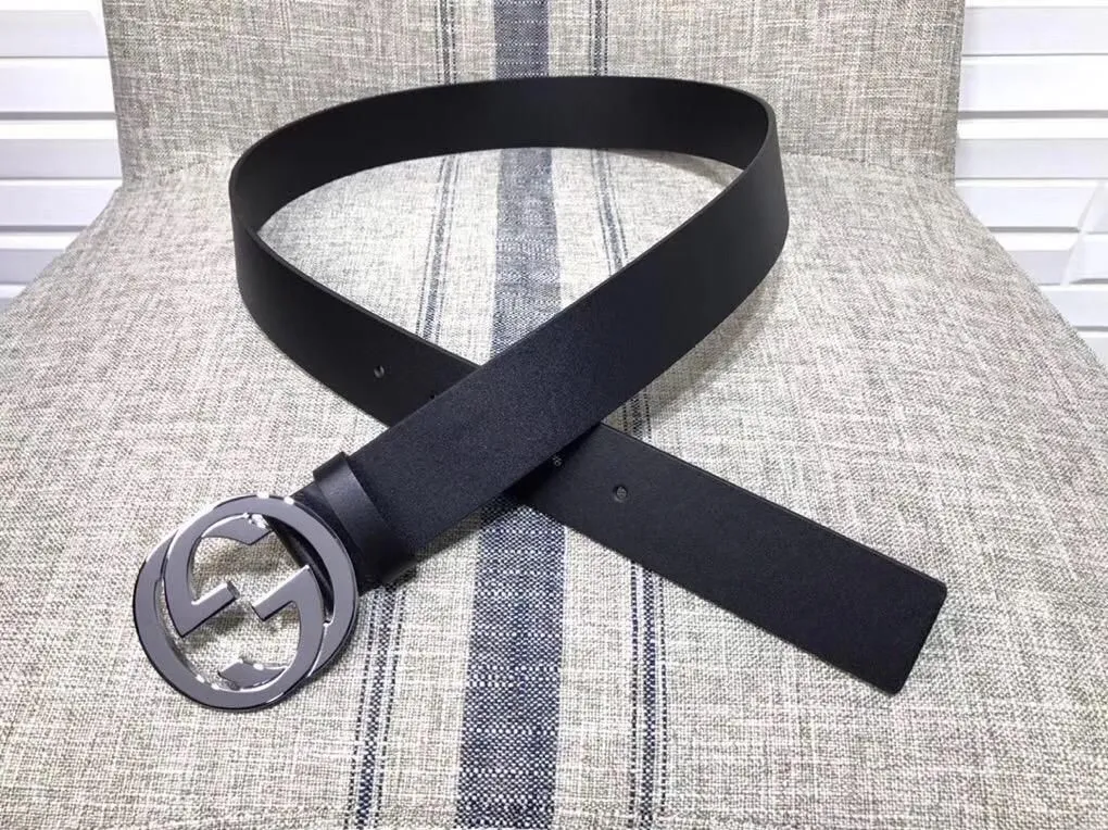 Gucci GG Interlock Leather Belt