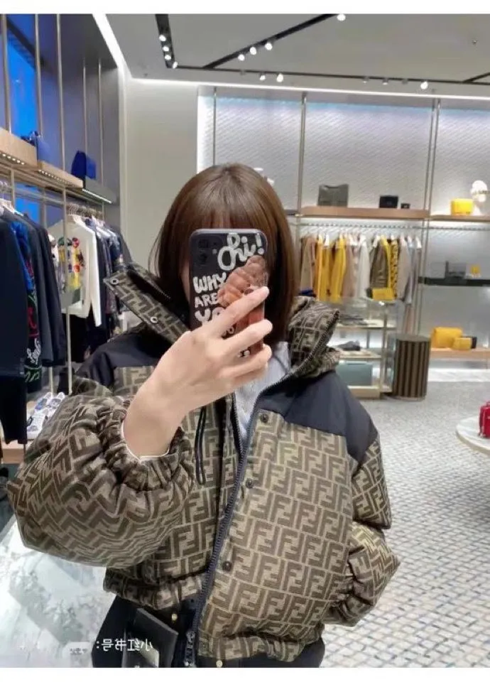 Fendi Women’s Short Down Jacket with Hood - Image 5