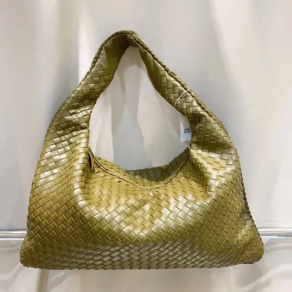 Bottega Veneta Leather Medium Bag