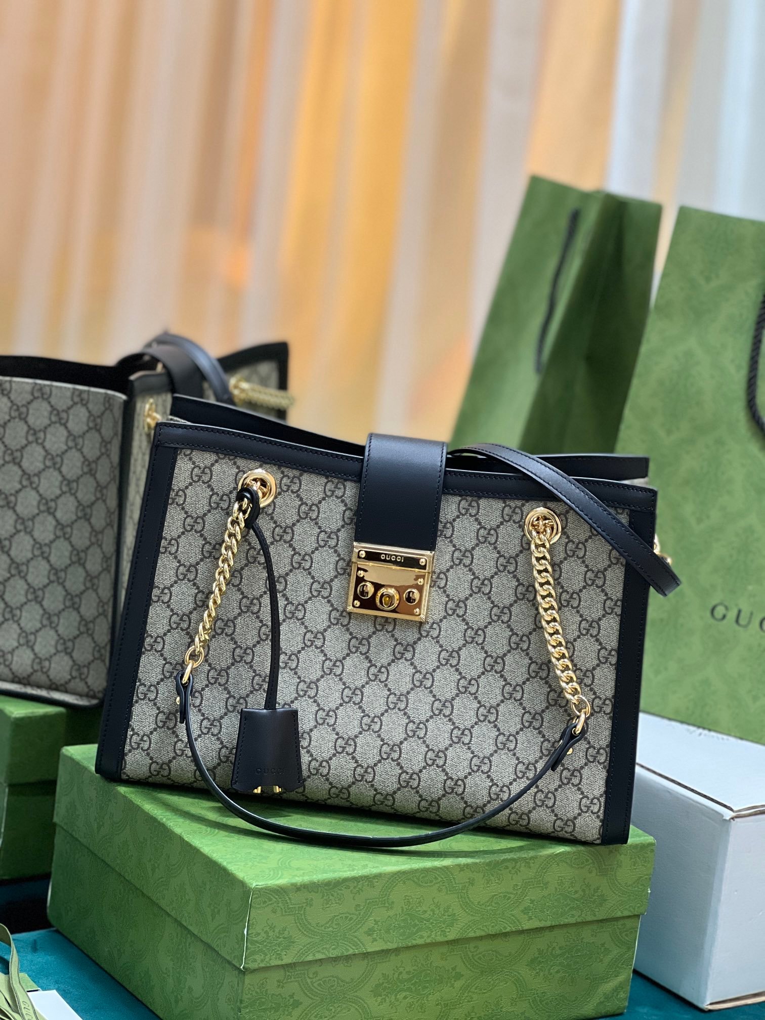 gucci made in italy handbags